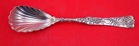Preserve Spoon shell bowl  w/ raspberry motif  7